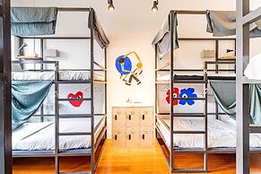 Yu Cafe Hostel