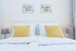 Luxury Main Square Apartments