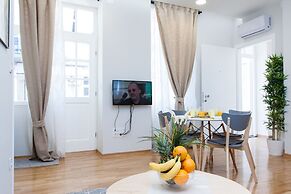 Luxury Main Square Apartments