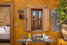 10GR Boutique Hotel and Wine Bar