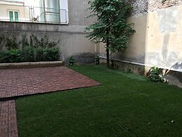 Garden Apartment