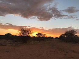 Khan River Lodge