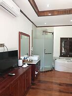 Wisdom Mystery Hotel