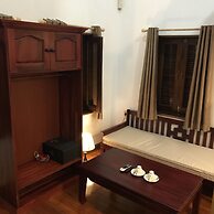 Wisdom Mystery Hotel