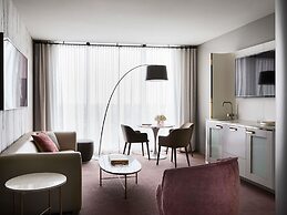 Hotel Chadstone Melbourne MGallery Collection