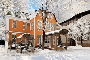 Kras Hotel Resort Spa