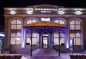 Kras Hotel Resort Spa