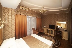 Kras Hotel Resort Spa