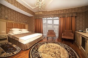 Kras Hotel Resort Spa