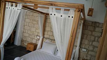 No 26 Alacati