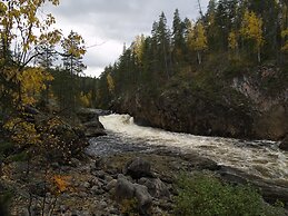Vuosselin Helmi