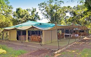 Mara Legends Camp