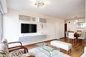UR Place Rentals -2Bdrm Canvas Miraflore