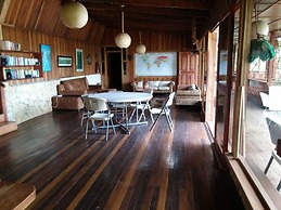 Spanish by the River - Turrialba - Hostel