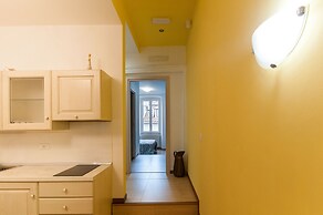 B&B Dream Center