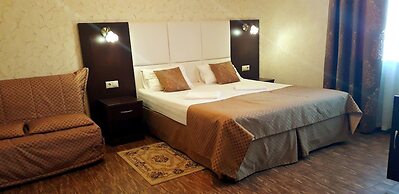 Strass Hotel