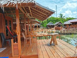 Happy Homestay Arborek