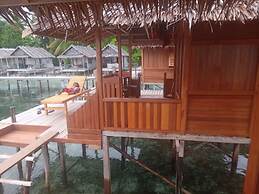 Happy Homestay Arborek