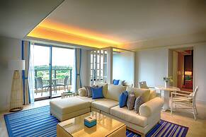 Hotel Shigira Mirage