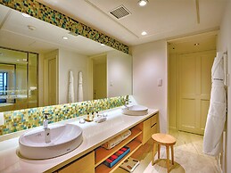 Hotel Shigira Mirage