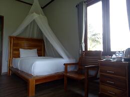 Emir surfcamp