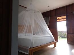 Emir surfcamp