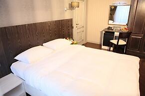 Mini Hotel D'Rami