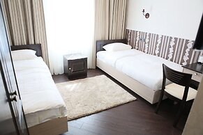 Mini Hotel D'Rami