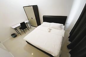 Island Hostel Bayan Lepas Airport
