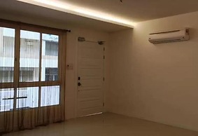 Island Hostel Bayan Lepas Airport