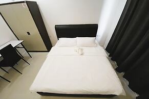Island Hostel Bayan Lepas Airport