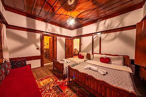 Beyzade Konak Otel