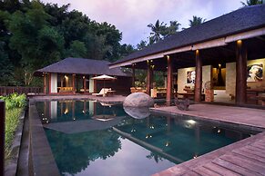 Kamaniiya River Villa Sayan - Ubud