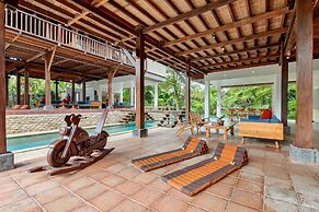 Villa Atas Awan