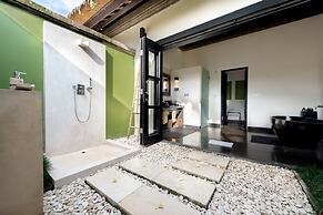 Villa Rumah Lotus