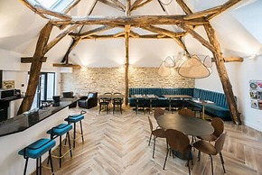 Maison Deveney Mars