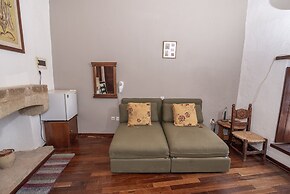 Goulas Traditional Guesthouse