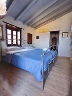 Goulas Traditional Guesthouse