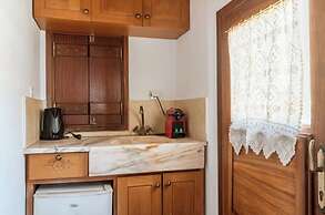 Goulas Traditional Guesthouse