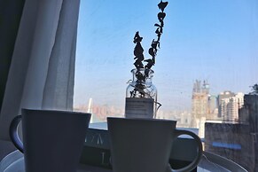 Qing Apartment Happiness