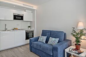 Carihuela Suites