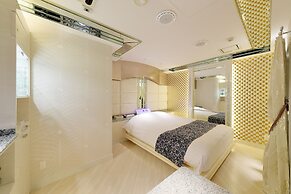 Hotel Cherena - Adult Only
