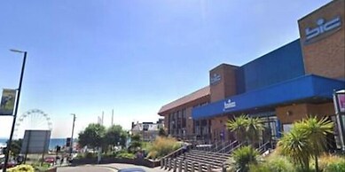 Bournemouth Holiday Let With Hot Tub & Sauna