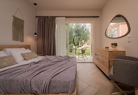 Aeolos Boutique Hotel & Suites