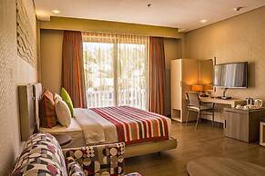 Camaya Coast Hotel