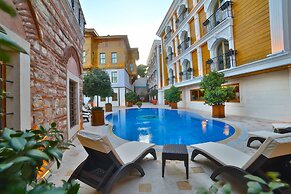 Seven Hills Palace & Spa