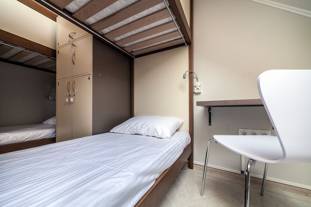 Ostriv Hostel
