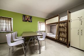 Ostriv Hostel