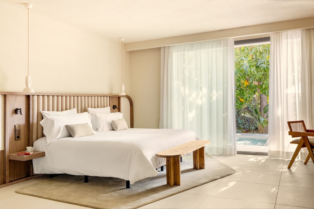 Anfitrión Villas & Suites