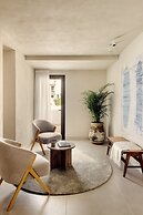 Anfitrión Villas & Suites